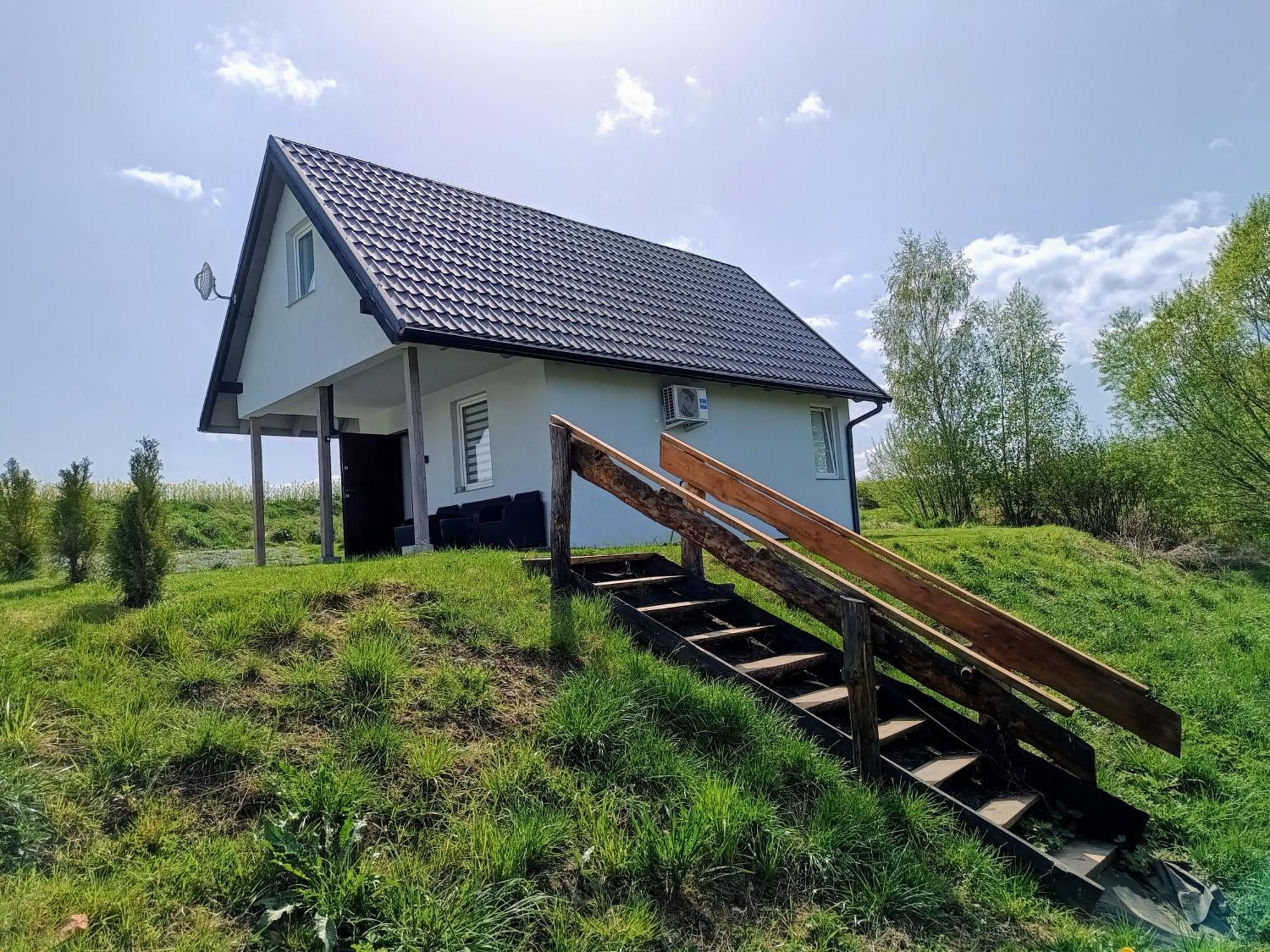 Domki Brzezowka Nad Stawami 克沃兹科 外观 照片